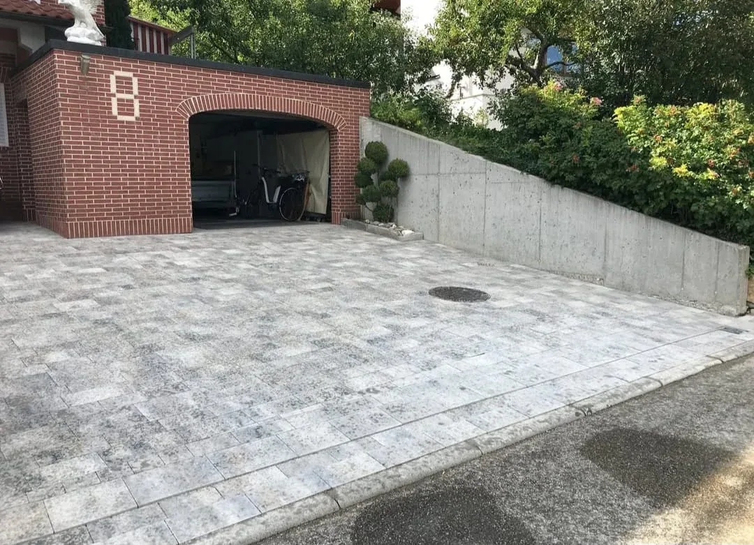 Pflasterarbeiten in Göllheim